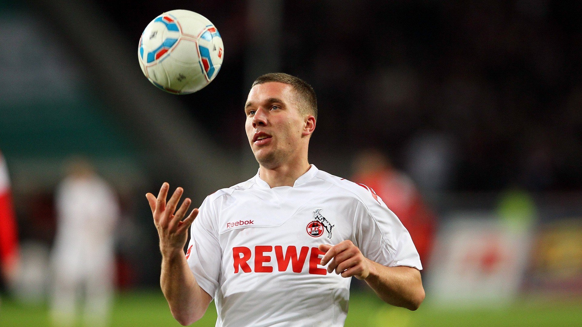 个性化装备：球杆、球鞋的个性定制火了，签名球杆